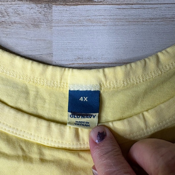 Old Navy Yellow Women's Cropped Tank Top Size 4X - Picture 2 of 9
